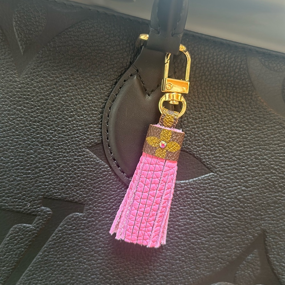 💝Handmade tassel keychain